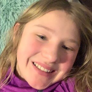 Meet your Posher, Avery